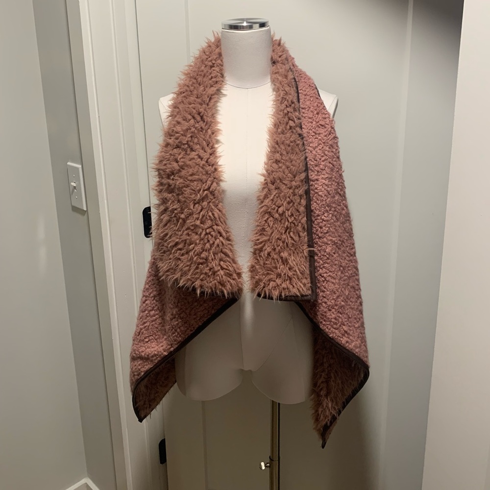 Last chance! Love Tree Wool Sweater Vest Medium